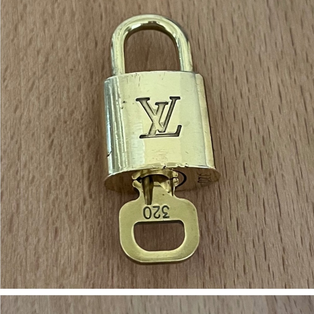 Louis Vuitton Gold Padlock Chain Necklace - Picture 10 of 15